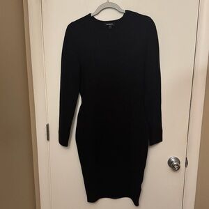 Chic Minimalist Women’s Express Black Long-sleeve Body-con/Pencil Midi Dress